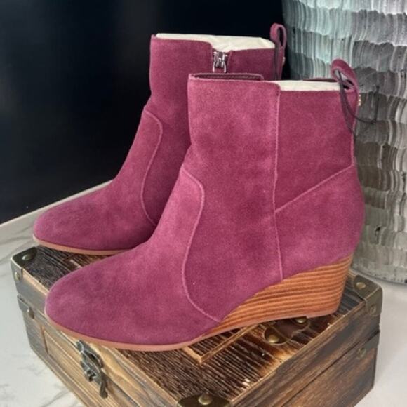 Violet & Red Jay-Jay Heeled Booties in Burgundy - Picture 4 of 9